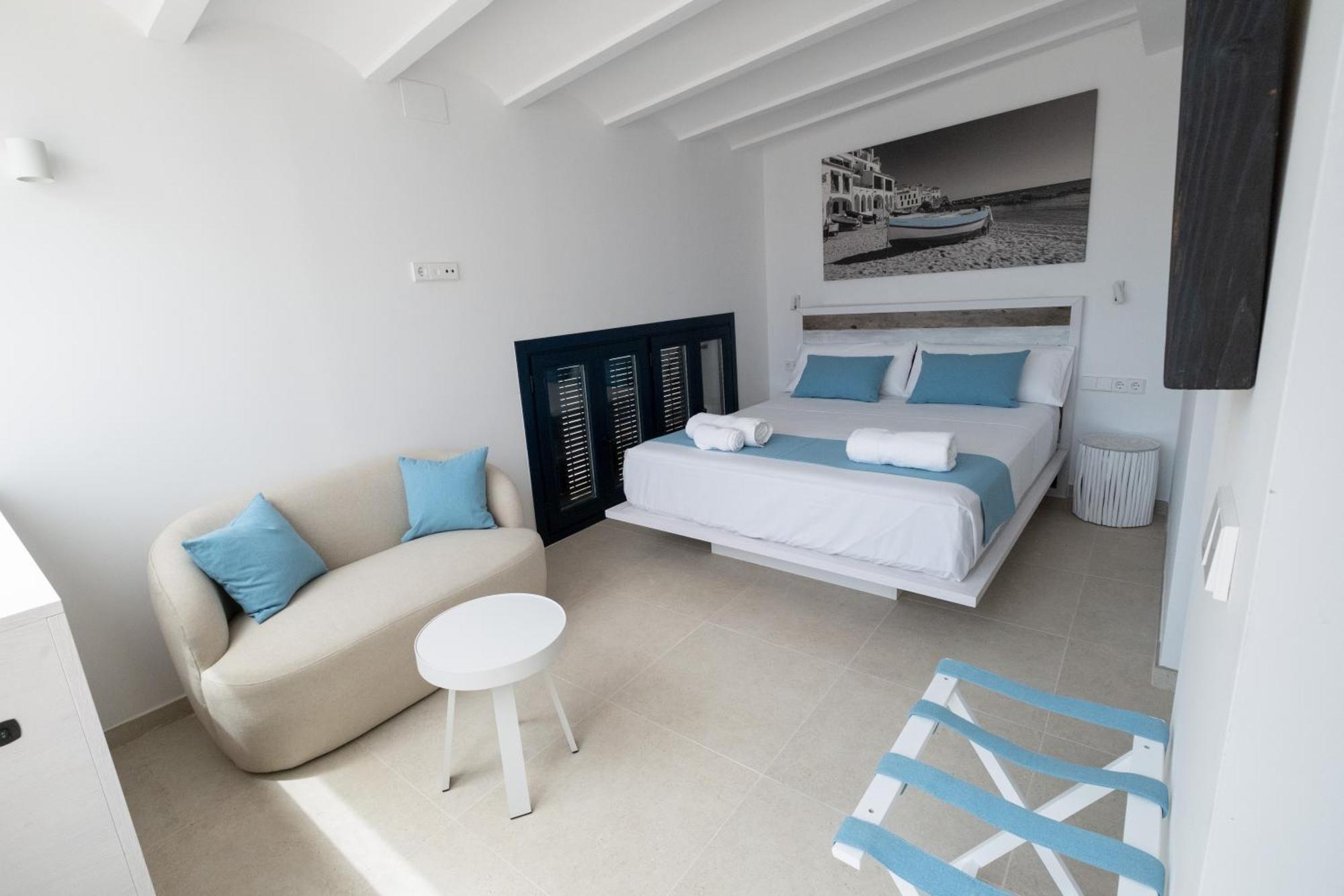 Hotel Boutique Es Blau كاذاكيس المظهر الخارجي الصورة
