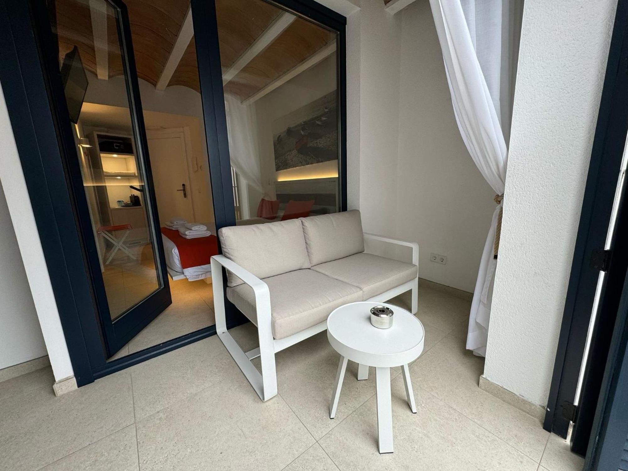 Hotel Boutique Es Blau كاذاكيس المظهر الخارجي الصورة