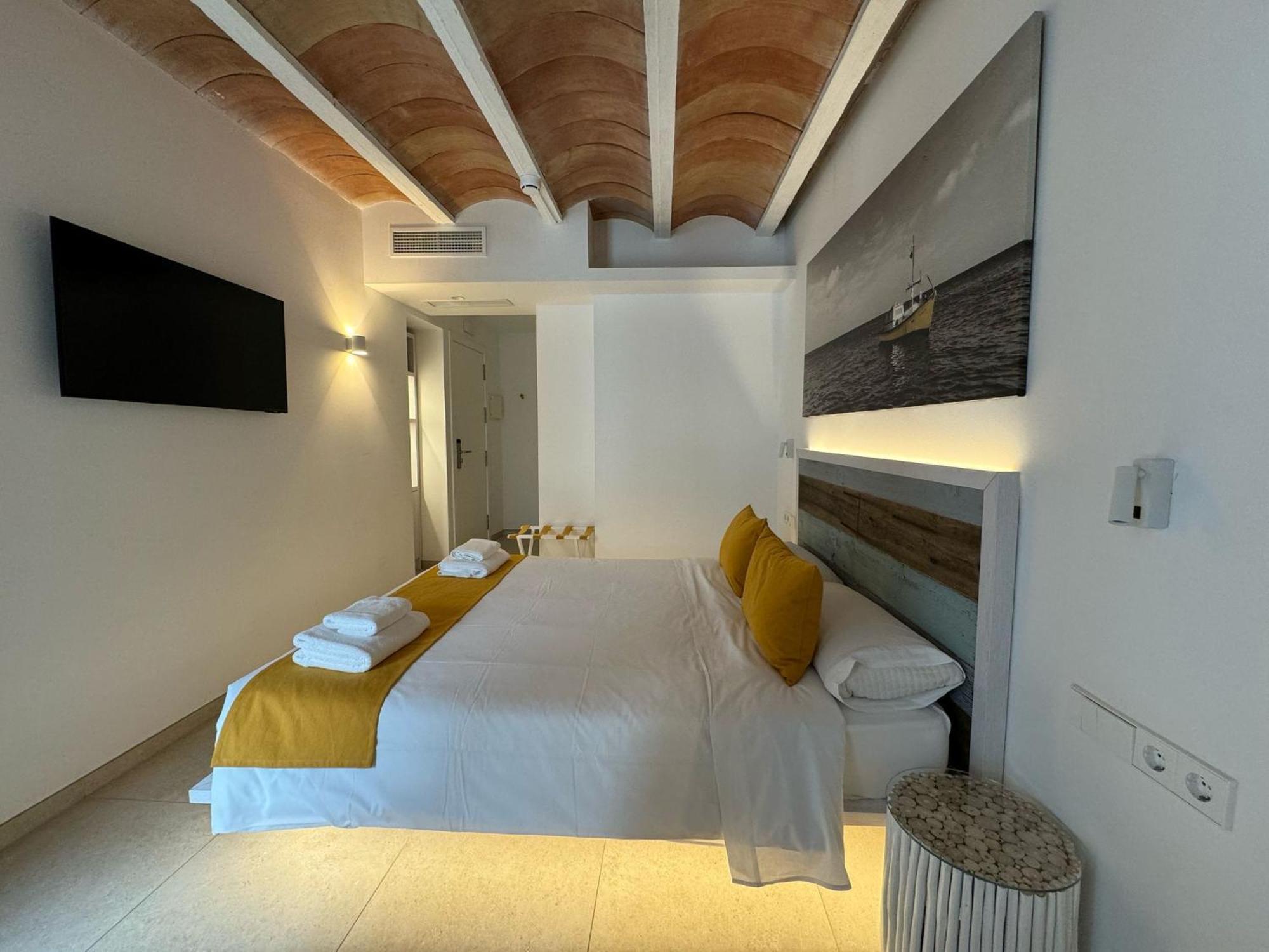 Hotel Boutique Es Blau كاذاكيس المظهر الخارجي الصورة